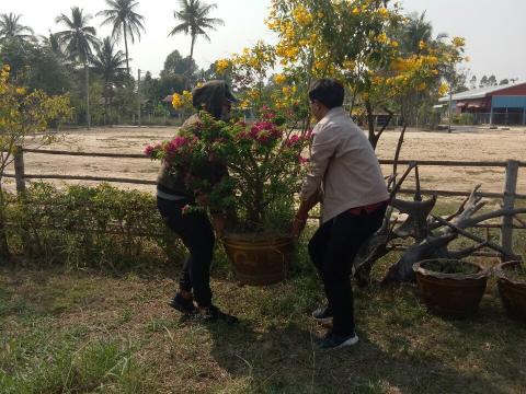 17 กุมภาพันธ์ 2564 บำเพ็ญสาธารณประโยชน์ศูนย์พัฒนาเด็กเล็กบ้านกระ