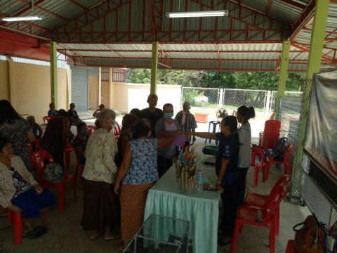 รุ่นที่ 1 บ้านลำดวนโครงการคัดแยกขยะ ลดมลพิษ เพื่อพัฒนาคุณภาพชีวิ