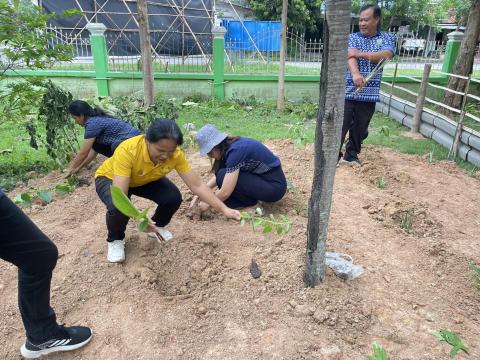 1 อปท. 1 สวนสมุนไพร เฉลิมพระเกียรติ พระบาทสมเด็จพระเจ้าอยู่หัว เนื่องในโอกาสวันเฉลิมพระชนพรรษา 28 กรกฎาคม