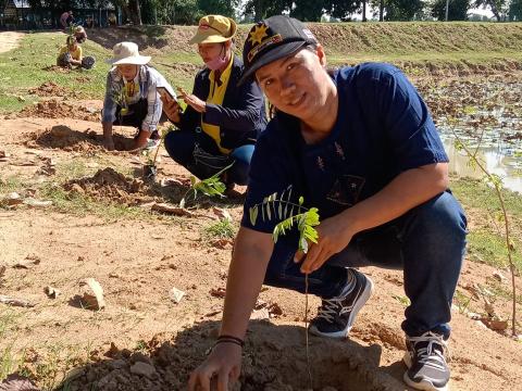 กิจกรรม ปลูกต้นไม้วันพระบรมราชสมภพ พระบาทสมเด็จพระปรเมนทรรามาธิบดีศรีสินทรมหาวชิราลงกรณ พระวชิรเกล้าเจ้าอยู่หัว