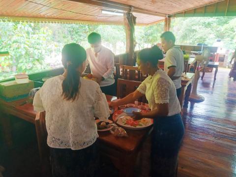 กิจกรรมเสริมสร้างคุณธรรม จริยธรรม สัปดาห์ที่ 2 วัดบ้านแสลงพัน