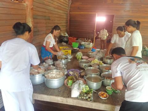 กิจกรรมเสริมสร้างคุณธรรม จริยธรรม สัปดาห์ที่ 2 วัดบ้านแสลงพัน